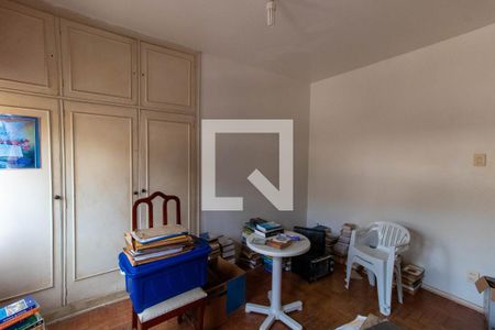 Casa à venda com 262m², 5 quartos e 4 vagasQuarto 3