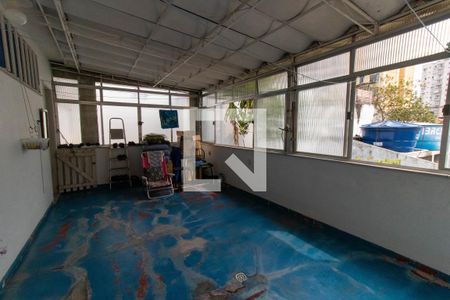 Casa à venda com 262m², 5 quartos e 4 vagasÁrea de Serviço