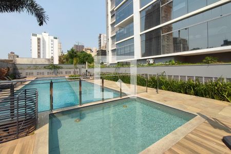 Apartamento à venda com 190m², 3 quartos e 4 vagasÁrea comum - Piscina