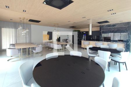 Apartamento à venda com 190m², 3 quartos e 4 vagasÁrea comum - Salão de festas