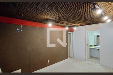 Casa à venda com 125m², 4 quartos e sem vaga Casa à venda com 125m², 4 quartos e sem vagagaragem / comodo