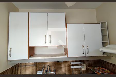 Casa à venda com 125m², 4 quartos e sem vaga Casa à venda com 125m², 4 quartos e sem vagacozinha