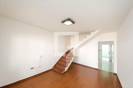 Sala de casa para alugar com 2 quartos, 79m² em Vila Prudente, São Paulo