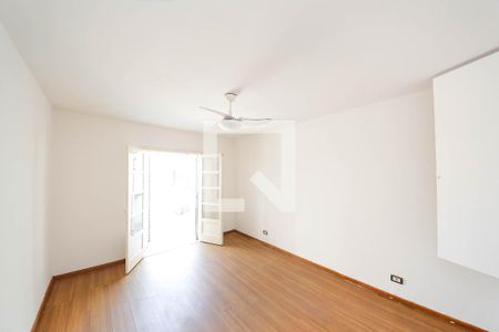 Quarto 1 de casa para alugar com 2 quartos, 79m² em Vila Prudente, São Paulo