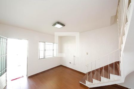 Sala de casa para alugar com 2 quartos, 79m² em Vila Prudente, São Paulo