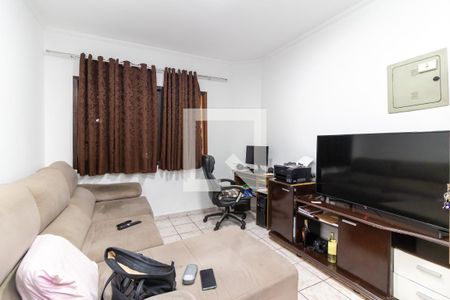Sala de casa à venda com 4 quartos, 239m² em Cidade Líder, São Paulo