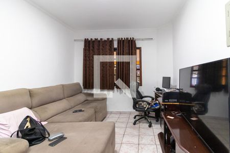 Sala de casa à venda com 4 quartos, 239m² em Cidade Líder, São Paulo