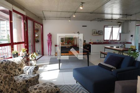 Sala de apartamento para alugar com 1 quarto, 110m² em Jardim das Bandeiras, São Paulo