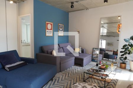 Sala de apartamento para alugar com 1 quarto, 110m² em Jardim das Bandeiras, São Paulo