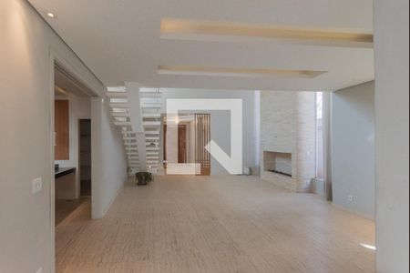 Casa de condomínio à venda com 460m², 4 quartos e 2 vagasSala