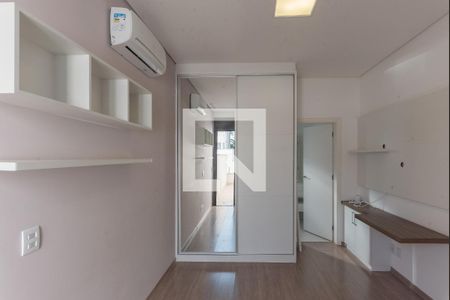 Casa de condomínio à venda com 460m², 4 quartos e 2 vagasSuíte 4