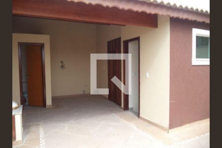 Casa à venda com 3 quartos, 180m² em Vila Lucia, São Paulo