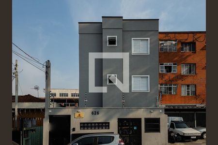 Apartamento à venda com 32m², 1 quarto e sem vaga Apartamento à venda com 32m², 1 quarto e sem vagaFachada