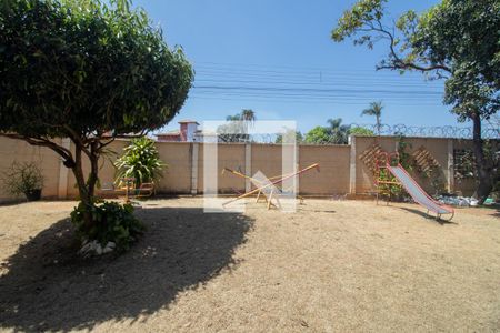 Apartamento à venda com 48m², 2 quartos e 1 vaga Apartamento à venda com 48m², 2 quartos e 1 vagaÁrea comum - Playground