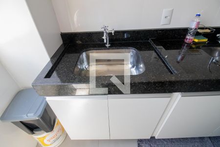 Apartamento à venda com 48m², 2 quartos e 1 vaga Apartamento à venda com 48m², 2 quartos e 1 vagaCozinha e Área de Serviço