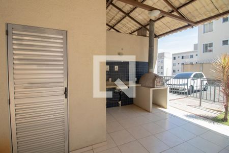 Apartamento à venda com 48m², 2 quartos e 1 vaga Apartamento à venda com 48m², 2 quartos e 1 vagaÁrea comum - Churrasqueira