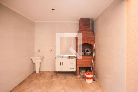 Casa à venda com 120m², 3 quartos e 2 vagasQuintal