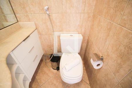 Apartamento à venda com 68m², 1 quarto e 1 vaga Apartamento à venda com 68m², 1 quarto e 1 vagaBanheiro da Suíte
