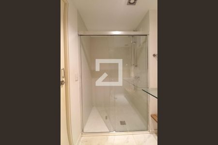 Apartamento à venda com 70m², 2 quartos e 2 vagasBanheiro