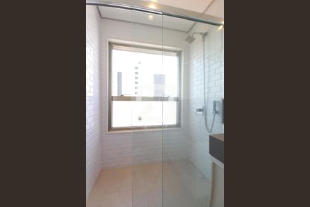 Apartamento à venda com 70m², 2 quartos e 2 vagasBanheiro da Suíte