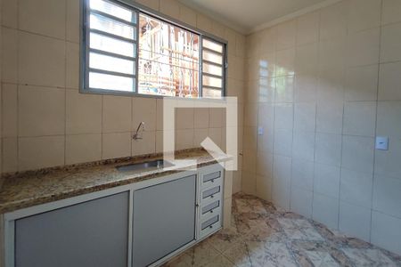 Casa à venda com 300m², 3 quartos e 1 vaga Casa à venda com 300m², 3 quartos e 1 vagaCozinha