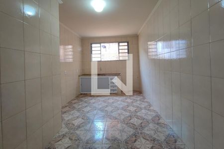 Casa à venda com 300m², 3 quartos e 1 vaga Casa à venda com 300m², 3 quartos e 1 vagaCozinha