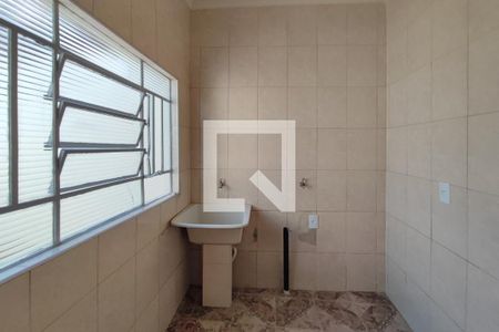 Casa à venda com 300m², 3 quartos e 1 vaga Casa à venda com 300m², 3 quartos e 1 vagaÁrea de Serviço