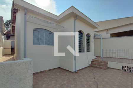Casa à venda com 300m², 3 quartos e 1 vaga Casa à venda com 300m², 3 quartos e 1 vagaQuintal