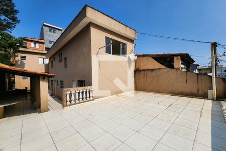 Casa para alugar com 216m², 3 quartos e 2 vagasVaranda
