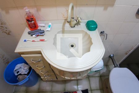 Casa à venda com 146m², 4 quartos e 2 vagasBanheiro