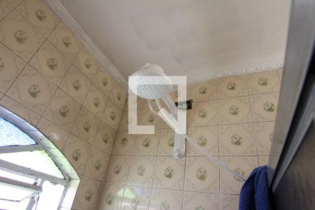 Casa à venda com 146m², 4 quartos e 2 vagasBanheiro