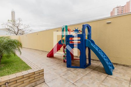 Apartamento para alugar com 59m², 2 quartos e 1 vaga Apartamento para alugar com 59m², 2 quartos e 1 vagaÁrea comum - Playground