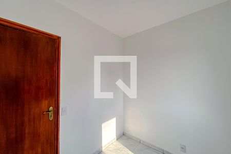 Apartamento à venda com 74m², 3 quartos e 2 vagasQuarto 2