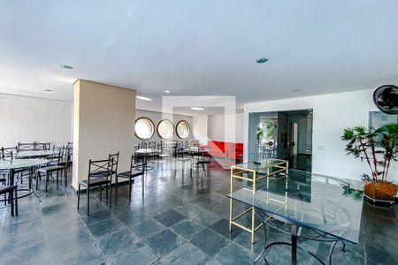 Apartamento à venda com 74m², 3 quartos e 2 vagasÁrea comum - Salão de festas