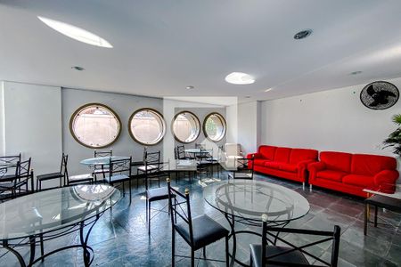 Apartamento à venda com 74m², 3 quartos e 2 vagasÁrea comum - Salão de festas