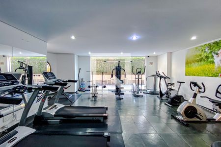 Apartamento à venda com 74m², 3 quartos e 2 vagasÁrea comum - Academia