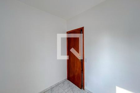 Apartamento à venda com 74m², 3 quartos e 2 vagasQuarto 2