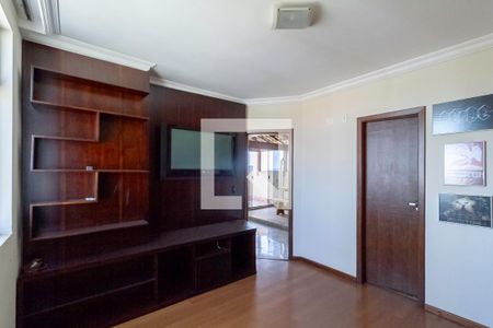 Apartamento à venda com 200m², 4 quartos e 3 vagasCobertura - Suíte 2