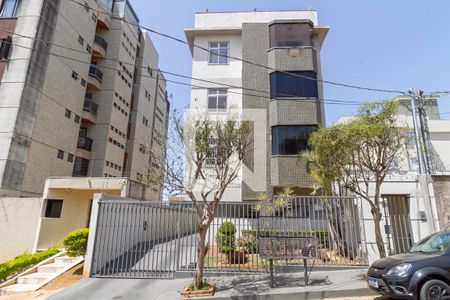Apartamento à venda com 200m², 4 quartos e 3 vagasFachada