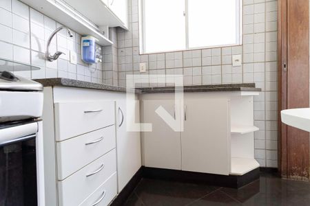 Apartamento à venda com 200m², 4 quartos e 3 vagasCozinha