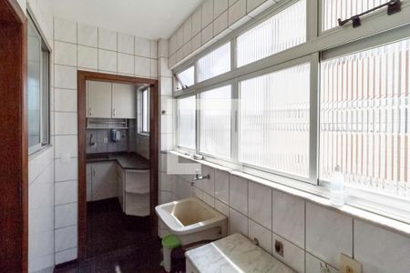 Apartamento à venda com 200m², 4 quartos e 3 vagasÁrea de serviço 