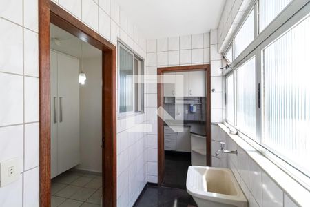 Apartamento à venda com 200m², 4 quartos e 3 vagasÁrea de serviço 