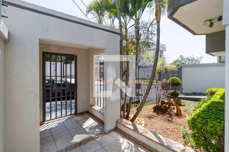 Apartamento à venda com 200m², 4 quartos e 3 vagasEntrada