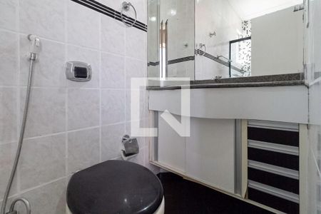 Apartamento à venda com 200m², 4 quartos e 3 vagasBanheiro da suíte 1