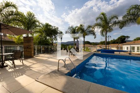 Apartamento à venda com 168m², 4 quartos e 3 vagasÁrea comum - Piscina