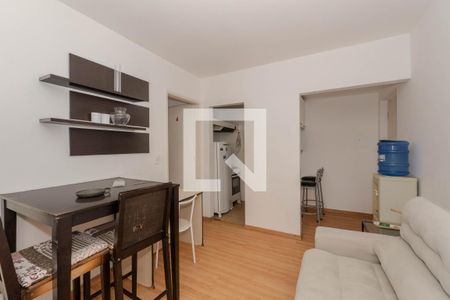 Sala/Cozinha de apartamento à venda com 1 quarto, 37m² em Morro dos Ingleses, São Paulo