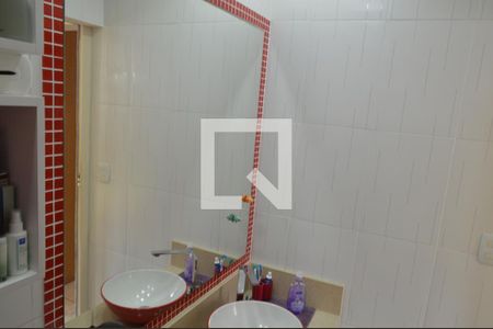 Apartamento à venda com 181m², 2 quartos e 1 vagaBanheiro da Suíte