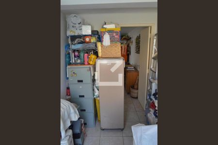 Apartamento à venda com 181m², 2 quartos e 1 vagaÁrea de Serviço