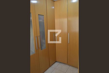 Apartamento à venda com 181m², 2 quartos e 1 vagaCloset da Suíte