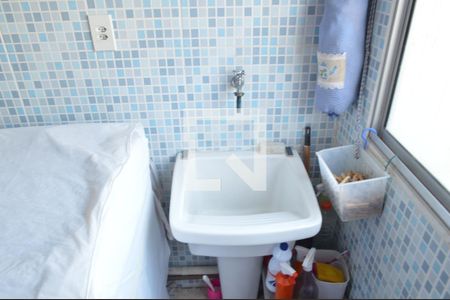 Apartamento à venda com 181m², 2 quartos e 1 vagaÁrea de Serviço